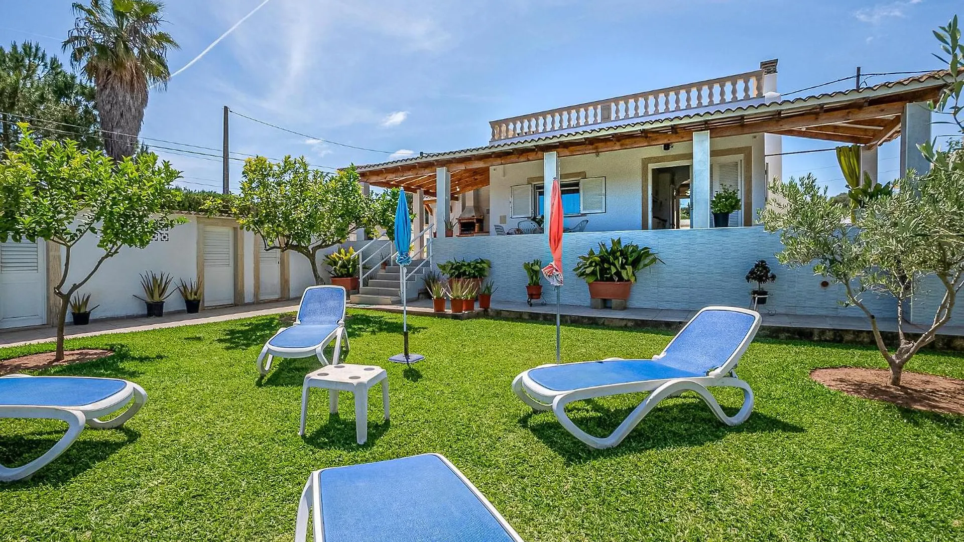בית נופש Gorgeous Home In Muro With House A Mountain View ספרד